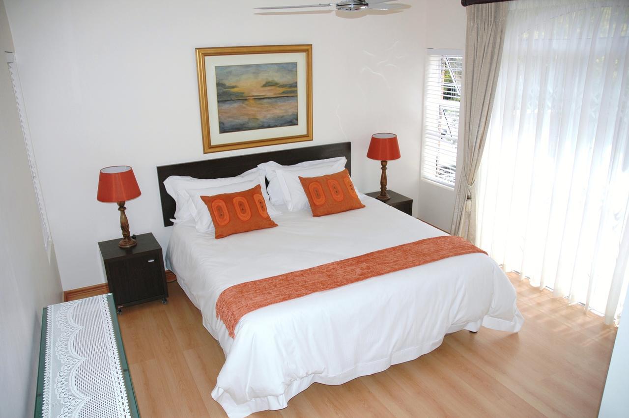 Edelweiss Bed & Breakfast Стелленбос Экстерьер фото